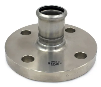 Socket flanged